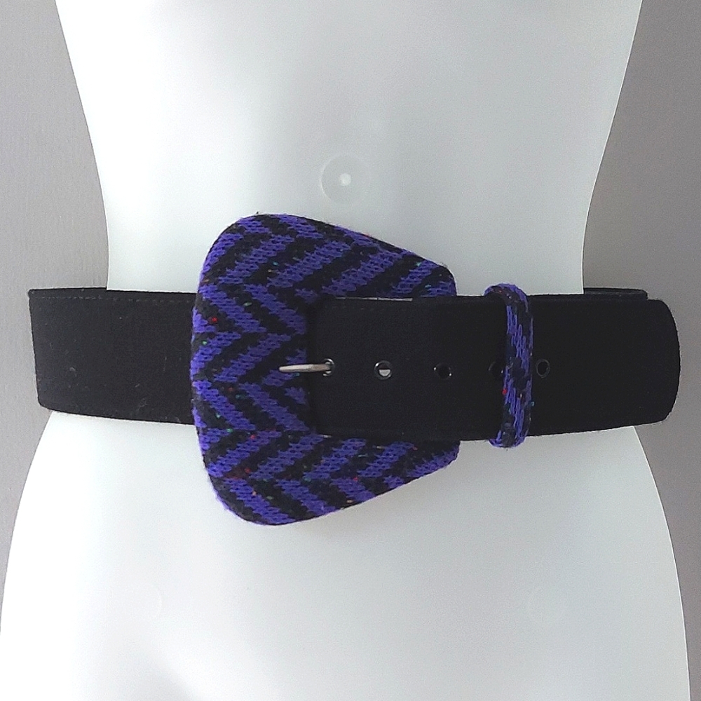 Vintage 1990s Black and Purple Wide Width Belt with Chevron Pattern Knit Buckle